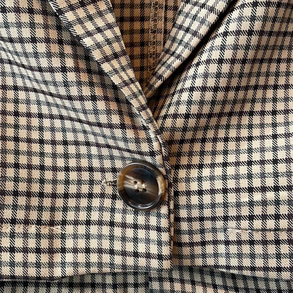 Windsor Cropped Plaid Jacket - Picture 2 of 3